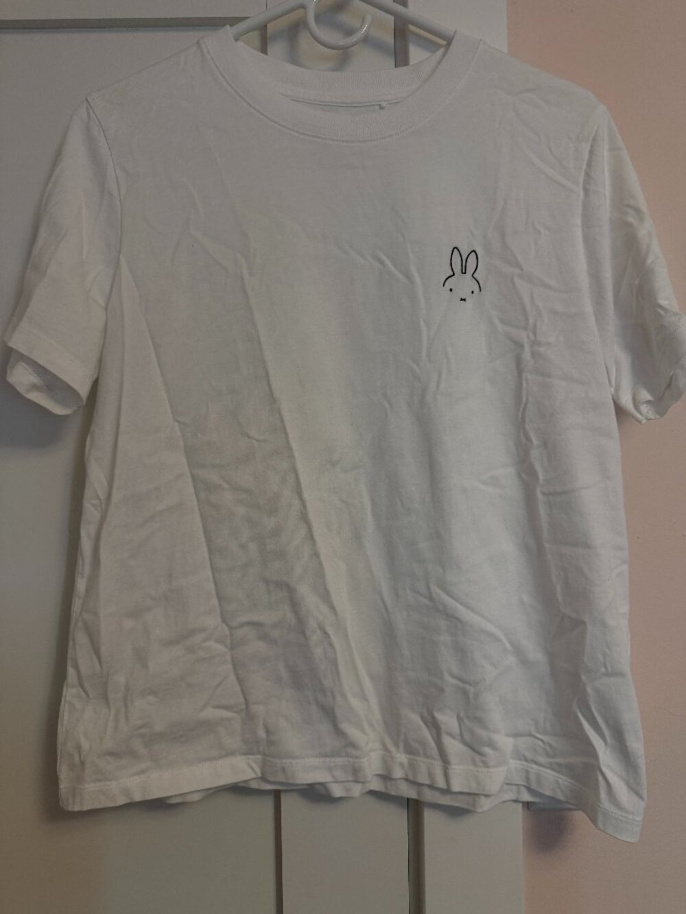 Uniqlo Crew Neck Short Sleeve Tee White Black Miffy M 100% Cotton
